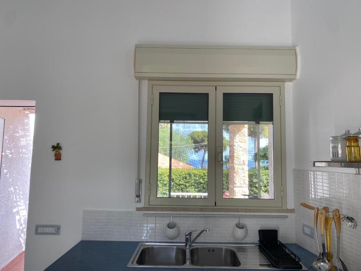 Villa Titti Residence La Bussola Fontane Bianche Exterior photo